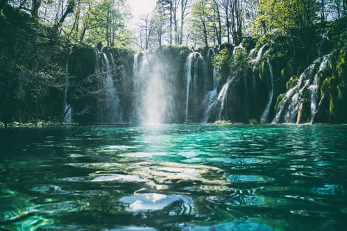 jonatan-pie-OPOg0fz5uIs-unsplash